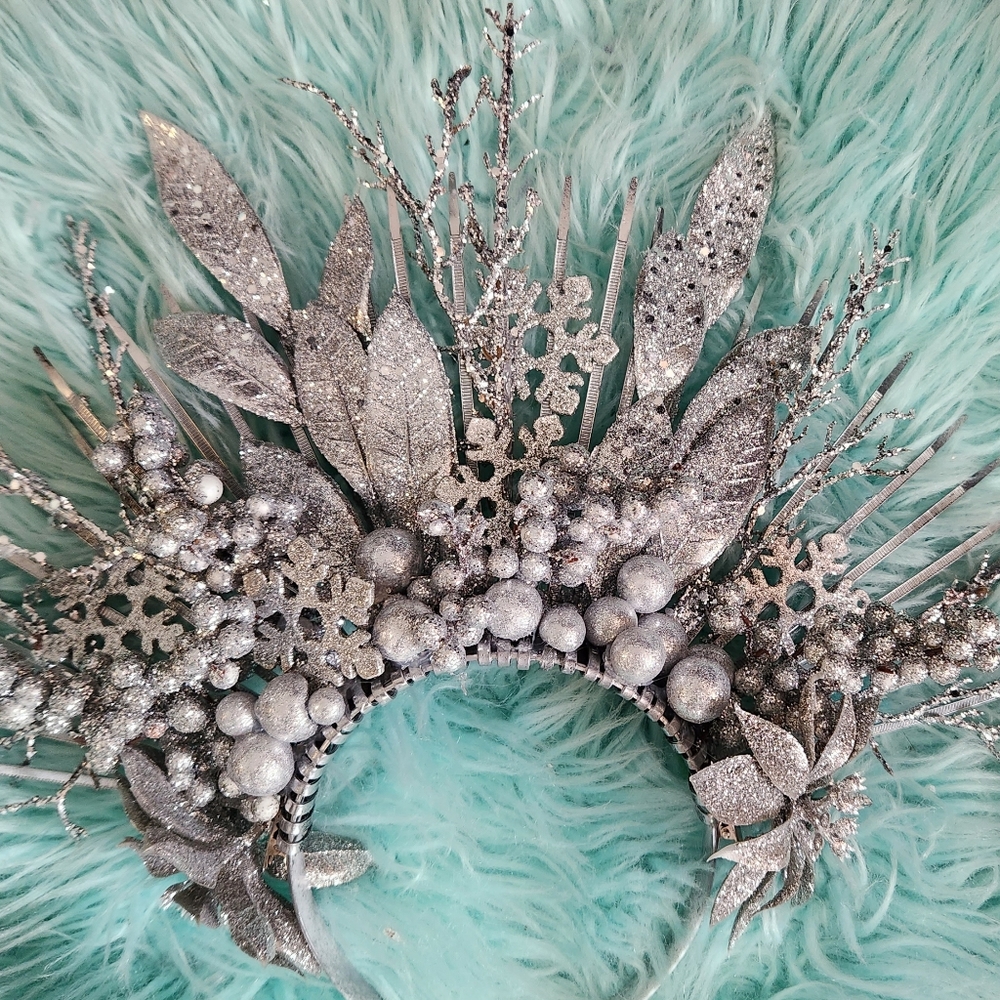 Frost Queen Headpiece